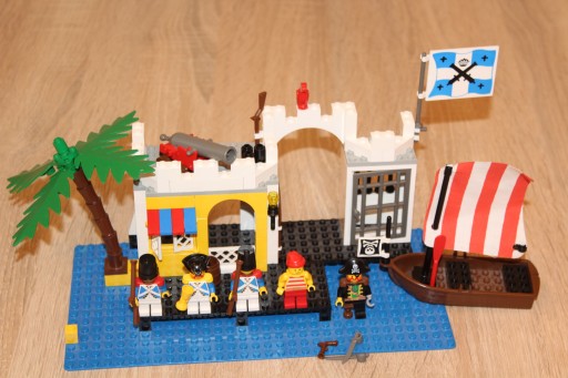 LEGO PIRATES 6267 Набор для запирания лагуны