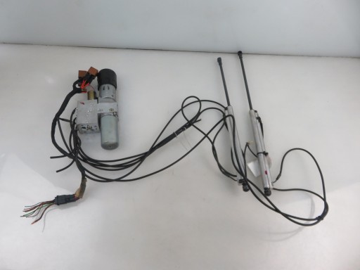 МОТОР ВЕРХА OPEL TIGRA TwinTop (X04) 93162375 C101872282