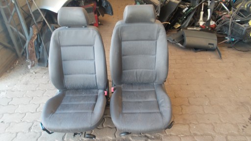 Передние сиденья левое и правое Audi A4 B5 Kombi Lift 1.8 LZ5L