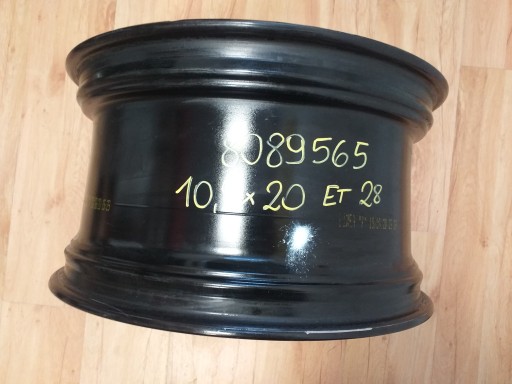 BMW F91 F92 M8 ДИС 8089565 10,5 x 20 ET 28