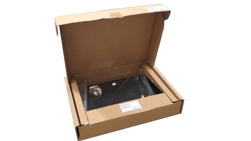 Полка APC AR8105BLK NetShelter для шкафа RACK