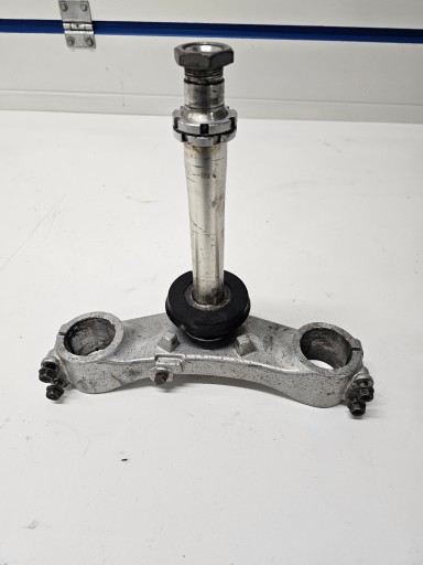 Suzuki gsxr 600 SRAD нижняя полка