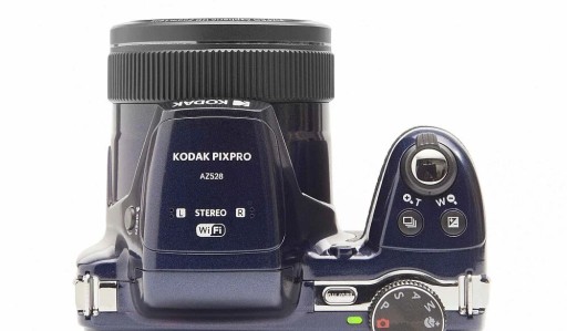 Цифровой фотоаппарат KODAK AZ528 16 Mpix Ultrazoom 52x чехол