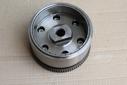 VT 750 RC50 SHADOW 2005R MAGNETO KOLO MAGNESOWE SPRZEGLO ROZRUSZNIK