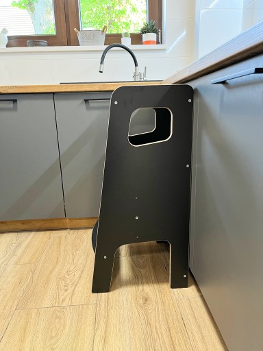 Kitchen Helper dla dzieci czarny SOLIDNY 18 mm