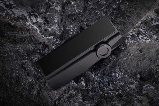 iBasso DC07 Pro — портативный ЦАП/усилитель — 4x CS43131 — 0,96-дюймовый OLED-экран — черный