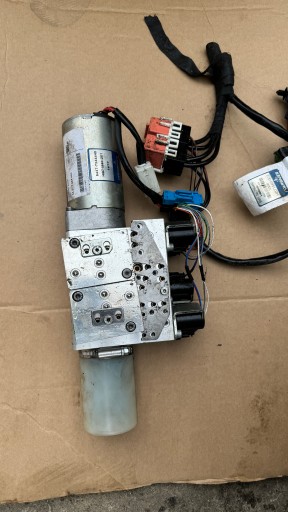 POMPA DACHU BMW F33 F83 7344440 HYDRAULIKA SILNIK
