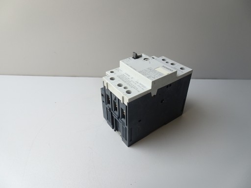 ПЕРЕКЛЮЧАТЕЛЬ ДВИГАТЕЛЯ SIEMENS 18.5KW 22KW 3VU1600-1MR00 36-52 АМПЕР