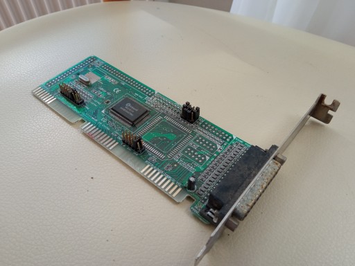 Контроллер Winbond W837871F