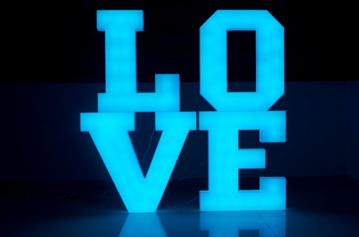 Kolorowe LOVE 3D LED RGB świecące bokami WESELE 60