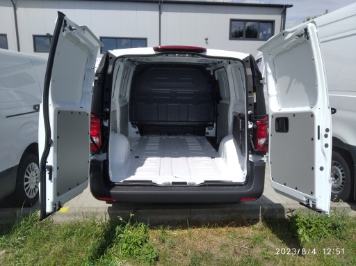 VITO W447 L2 Обивка багажника/комплектация