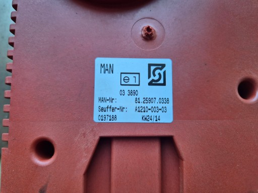 ПРЕОБРАЗОВАТЕЛЬ НАПРЯЖЕНИЯ MAN TGX TGS TGL TGM 81259070338
