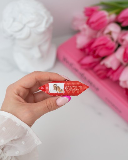 PERSONALIZOWANE KRÓWKI NA WALENTYNKI 1 KG Walentynkowe wzory w serca serce