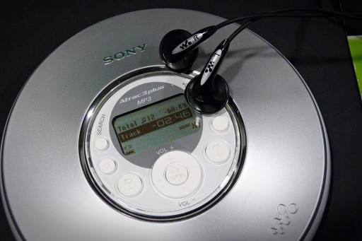 Discman (CD Walkman) Sony D-NE319 НАБОР КОЛОНОК