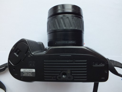 Minolta Dynax 500si + AF Zoom 35–80 мм 1:4–5,6