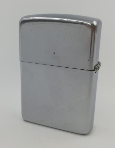 Коллекция старых бензиновых зажигалок Zippo, 1989 г.