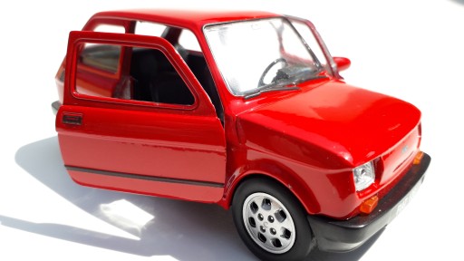 Fiat 126, красный металлик, модель WELLY, масштаб 1:34