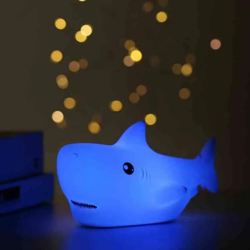 Lampka nocna Rekin LED dla dzieci Silikonowa 7 kolorów na USB