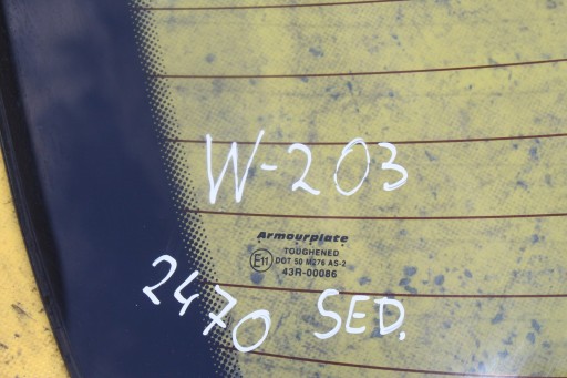 ЗАДНЕЕ ОКНО СЕДАНА MERCEDES W203