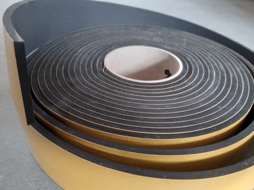 Uszczelka guma Porowata EPDM 50x5mm samoprzylepna