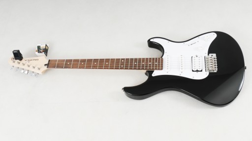 Электрогитара Yamaha Pacifica 012 II BL + тюнер