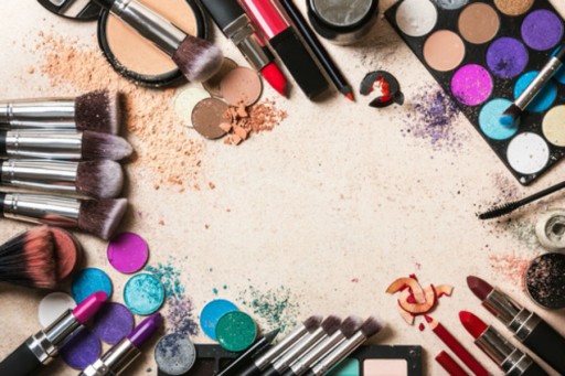 FAB FACTORY ARTISTIC набор для макияжа 4в1 Palette