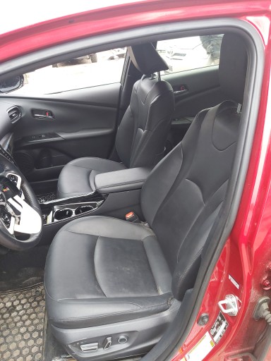 Розетка для зарядки Toyota Prius IV PRIME PLUG IN