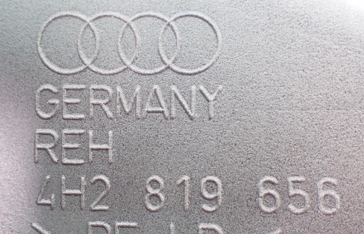 4H2819656 НАПРАВЛЯЮЩАЯ ПНЕВМАТИЧЕСКАЯ ПРАВАЯ AUDI A8 D4 4H