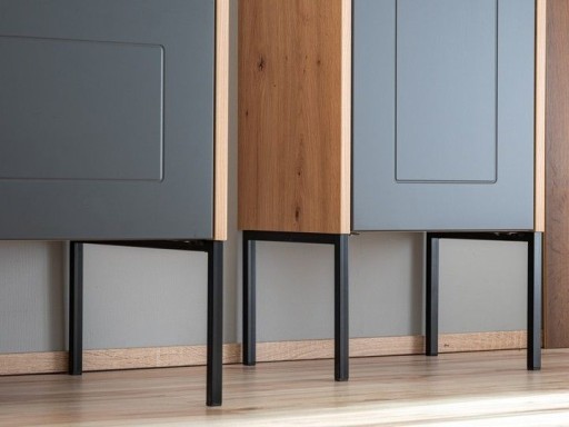 ВЫСОКИЙ ШКАФ MADERA СЕРЫЙ НА СТАЛЬНЫХ НОЖКАХ