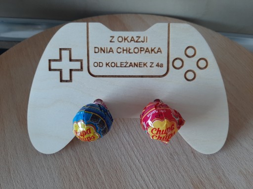 День парня PAD: леденец «Смешной подарок»