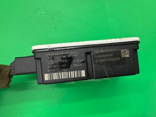 МОДУЛЬ ДАТЧИКА КОНТРОЛЛЕРА ESP 30667793 VOLVO C30 06- V40 S40 II