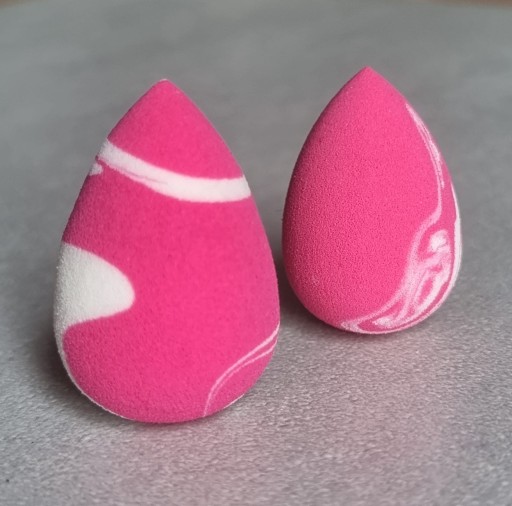 БЛЕНДЕР МИНИ-ГУБКА ДЛЯ ТОНАЛЬНОГО МАКИЯЖА ГУБКА ДЛЯ МАКИЯЖА BEAUTY BLENDER 3 ШТ.