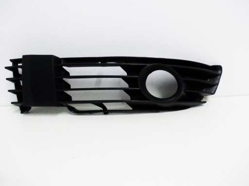 VW PASSAT B5 FL 00-05 РАМКА ПЕРЕДНЕЙ РЕШЕТКИ L+W+L KP
