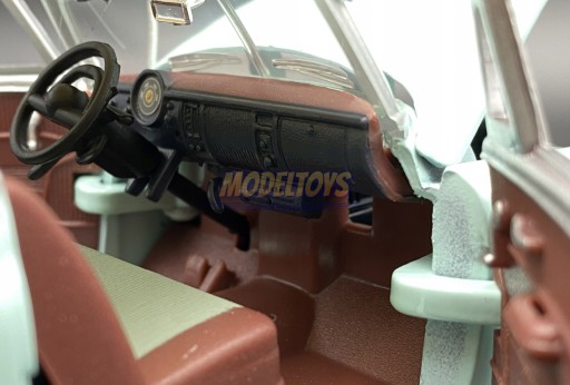 Chevrolet BEL AIR 1950 модель 1:24 Motormax 73268