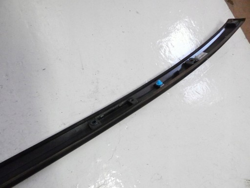 НАКЛАДКА ВЕРХА ПРАВАЯ TOYOTA AVENSIS T29 15-18
