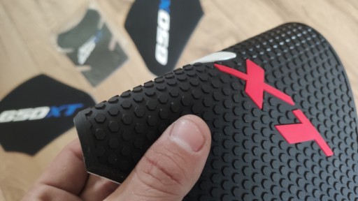 EU TANK PAD KPL RUBBER V-STROM DL 650 XT 19-
