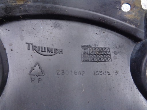 Передняя колесная арка крыла Triumph Tiger 955