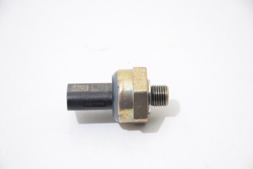 BMW G20 G22 G01 G02 G30 G05 G06 G07 ДАТЧИК ДАВЛЕНИЯ МАСЛА 8647488