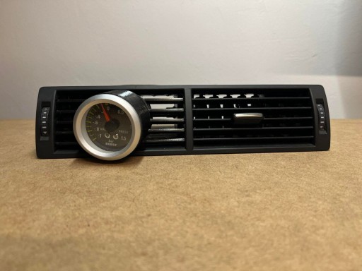 Kratka nawiewu wskaźnik 52mm TURBO Audi a4b5