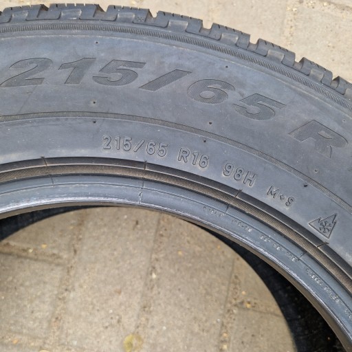 PIRELLI SCORPION ЗИМА 215/65R16 98H 6 мм 4X
