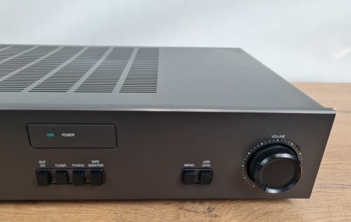 NAD 3020i – wzmacniacz stereo