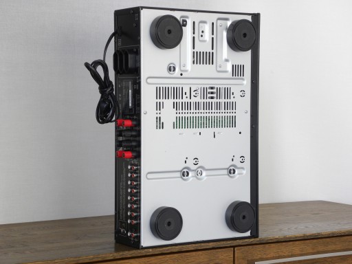 DENON PMA-710AE черный – стереоусилитель, 2x85Вт/4Ом, пульт дистанционного управления, фонокорректор