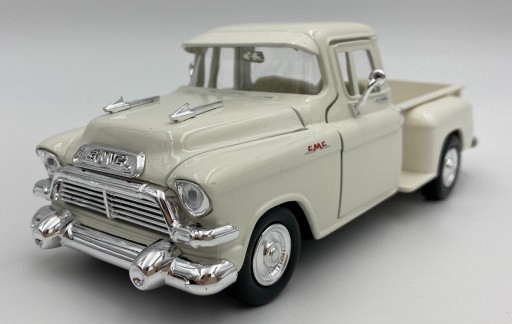 1957 GMC Blue Chip Pick-up кремовый 1:24 Motormax 79383