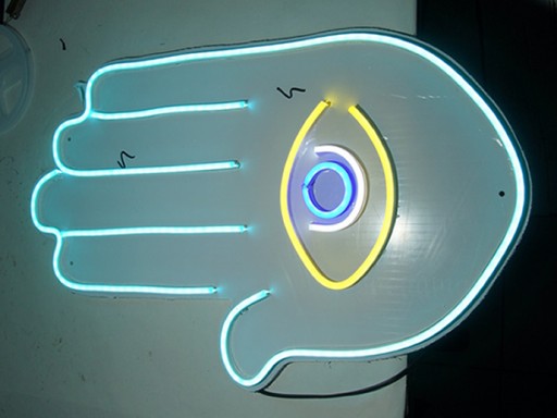 NDLON OUTLINE OF HAND + EYE PC5 NEON LED FLEX ŚWIDNIK