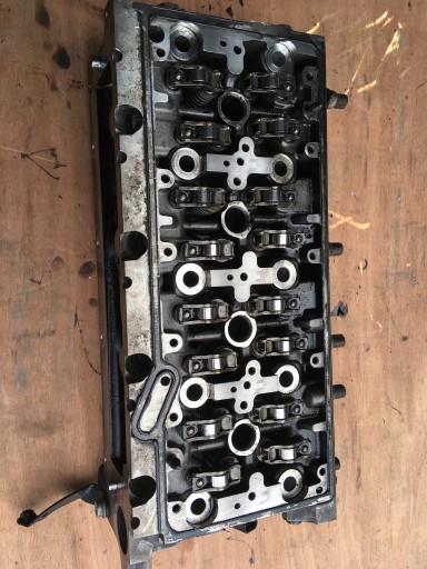 ГОЛОВКА VW AUDI 2.0TDI CNH 04L103373E