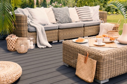 BERGDECK W138 Террасная доска ДПК, двухцветная структура древесины тикового ореха