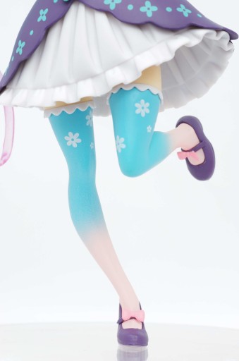 РИСУНОК Аниме Hatsune Miku Весенняя одежда Taito