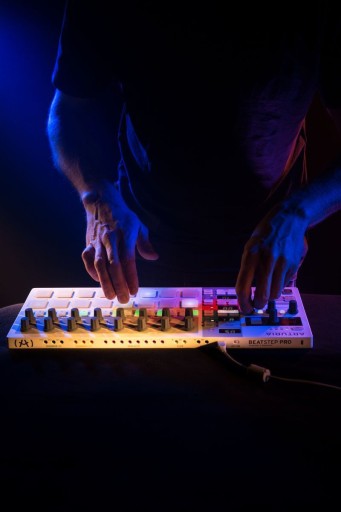 Arturia Beatstep Pro