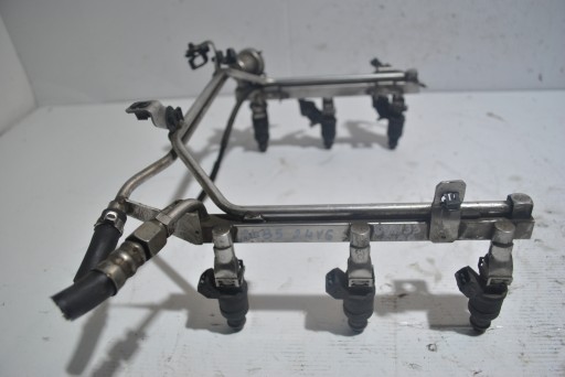 ФОРСУНКИ РЕЙКИ ВПРЫСКА A4 B5 2.4 V6 078133551AC