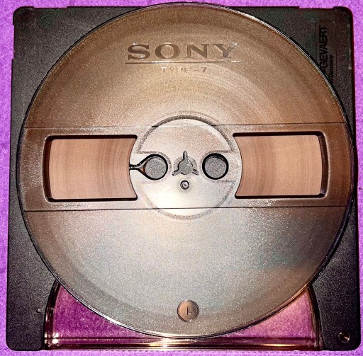 Катушка с кассетой SONY - 18 см, в коробке